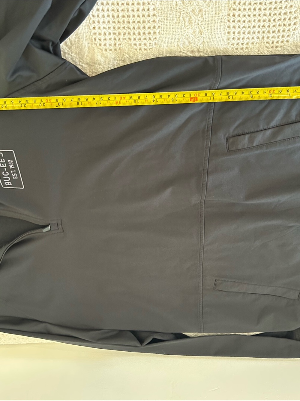 Buc-ee's Men's/Unisex Black Quarter-Zip Pullover Jacket - Picture 5 of 7